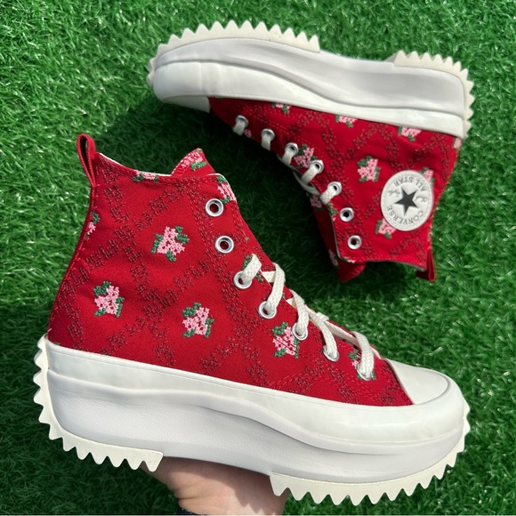 Converse Run Star Hike Hi Days Ahead / Vintage White Cross Stitch Roses - Picture 3 of 13